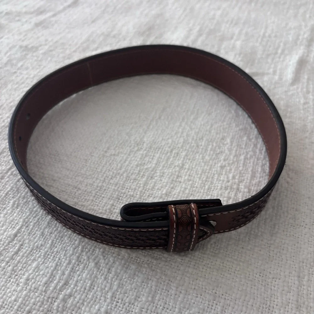 Nocona Children Kids Size 20 Belt‎ Brown Leather Blue Red Yellow Aztec Rodeo EUC